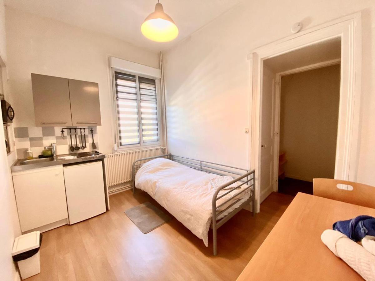 Petit Studio Confortable Pour Une Personne - 038 Rouen Zewnętrze zdjęcie